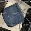 Denim 22 Bag w śmieci 23/35 cm Kobiety dwa rozmiary Crossbody Torka na ramię Diamond Kciągnięcia Duża pojemność na zewnątrz Travel Torba Stringing Vintage Pochette Sacoche