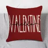 Kudde Valentine Day Ornament Valentine's Gnome Doll Pillowcase Red White Heart Mönster Soffa för sovrumets mors