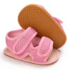 Sandales Nouvel été bébé sandales infantile garçon fille chaussures antidérapant semelle en caoutchouc Net talon plat jardin fille sandales premiers marcheurs bébé chaussures 240329