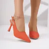 Chaussures habillées Sandales pour femmes d'été Fermé Toe Vert Simple avec talon fin Mode à talons mi-talons creux pointus femmes