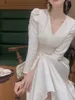 Satynowe sukienki Midi Sukienki MIDI dla kobiet Elegancka elegancka moda moda szczupła vintage swobodne odzież żeńska 240319