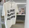 女性用TシャツストリートトレンドセントマイケルラムプリントレトロホワイトTシャツルーズラウンドネック半袖男性と女性J240330