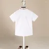 의류 세트 아기 소년 옷 세트 흰색 격자 무늬 티셔츠 반바지 아이 여름 복장 유아 유아 티 셔츠 바지