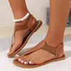 Sandálias Flats Mulheres Clip Toe Sapatos Casuais Andando Praia Vestido Chinelos 2024 Designer de Moda Ao Ar Livre Flip Flops Femme Slides