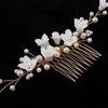 Hårklämmor Barrettes Small Porslin Flower Bridal Comb Piece Gold Color Pärlor Kvinnor Huvudstycke Handgjorda tillbehör Drop Delivery Jew Otewd