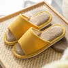 Slippers Comfortabele slaapkamer Dames Designer Huislinnen Strand Unisex Slippers Harajuku Stijl Slides Paar Indoor Schoenen