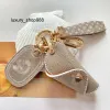 & Lanyards S High Leather Letter Printing Keychains Metal Handmade Unisex Designer Bag Car Key Ring