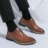 Chaussures habillées Vintage homme formel en cuir marron pour hommes à lacets Oxfords mâle fête de mariage bureau affaires chaussures décontractées A66