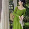 Casual Jurken Vintage Groene Gebreide Lange Mouw Jurk Voor Vrouwen 2024 Lente Hoogwaardige Off Schouder Stijl Slanke Avondfeest vestido