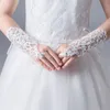 2019 FI Beauty Girl Red White Fingerl Wedding Gloves Lace Pärled för brudbröllop Accory Stage Performance O8me#