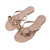 Summer Women Beach Flip Flops Shoes Classic Quality Studded Ladies Cool Bow Knot Flat Slipper Kvinnliga nacke gelé Sandaler Skor A2DC#