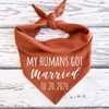 Abbigliamento per cani Bandana personalizzata per matrimonio Segno di matrimonio per animali domestici Fidanzamento Boho Naturale Aggiungi data