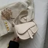 Simple épaule aisselle femme 2022 nouveau Fi coréen main selle tour Ins Menger sac femme mignon sac à main de luxe sac à main M51q #