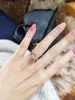 Topkwaliteit Klassieke Zes klauwen ronde Mosan diamanten verlovingsring 925 sterling zilveren moissanite trouwring Designer Vrouwen T Ring Bruiloft liefhebbers ring Sieraden cadeau