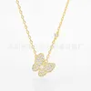 Brand de créateur Four Leaf Grass Van Butterfly Collier pendentif Rose Gold Agate Unique Design Send Snake Os Chain