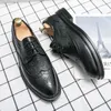 Scarpe casual Marchio da uomo d'affari Abito in pelle con lacci Walking Mocassini leggeri e traspiranti Pu Nero