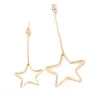 Boucles d'oreilles étoiles étoiles pentagonales avec tempérament à la mode et conception personnalisée Fil d'oreille asymétrique
