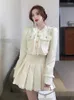 Sukienki robocze stylowy Tweed Tassel Dwuczęściowy zestaw kobiet wiosna jesienna uprawa top o wysokiej talii plisowana mini spódnica koreańskie eleganckie stroje
