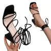 Sandaler sommar kvinnors sandalier kvinnliga chunky höga klackar andas snörning plus kvinnor skor öppen tå klänning