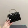 simpatiche mini borse a tracolla Marsupi Cintura a catena di design di lusso per donna Mini Marsupio Borsa scavata Cintura Accessori per gioielli per il corpo