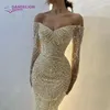 Robes de soirée élégante robe de soirée sirène de Dubaï pour les femmes de luxe hors de l'épaule manches longues perles robes de mariée formelles de bal