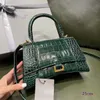 Designer luxe tas Dames retro handtas Winkelen Telefoontas Vrije tijd portemonnee Veelzijdige Messenger Damesmode handtas Klassieke Crossbody portemonnee handtas 02