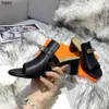 New 24ss Designer Womens Sandals Mabit Platform Slippers Summer Heels Thick fashion brand Womens Beach Outdoor Sandals Slippers