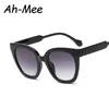 Sunglasses New Womens Cat Eye Retro Sunglasses Brand Designer Retro Gradient Sunglasses Womens Glasses Cateye Glasses J240330