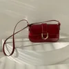 Femmes Fi Sac à bandoulière Rouge Vintage Selle Petit Sac à bandoulière en cuir verni Design de luxe Dames Tendance Sacs à main à rabat A24N #