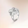Designer Version haute Van K Gold Clover Ring Natural White Fritillaria Personnalité Lucky Flower Agate avec diamant doigt o