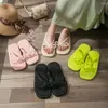 Chinelos Bowknot Bow Flip Flops Cute PVC Clip Toe Fluorescente Impermeável Mulheres Macias