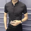 Herrklänningskjortor och blusar för män Businesskläder Kort ärm Mans toppar randig muskel Casual med krage mode 2024 Koreansk stil S