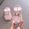 Sandalen Baby Meisjes Sandalen Zomer Baby Schoenen Kunnen Geluiden Maken Leuke Strik Prinsessen Kid Peuter Kinderen Zachte Babyschoenen 240329