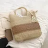 Borse a tracolla Borsa in paglia intrecciata Colore a contrasto con nappe Tessitura estiva sotto le ascelle Grande capacità Moda Casual Semplice per le vacanze al mare