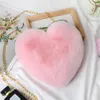 Sacs à main en forme de coeur pour femmes mignon Kawaii fausse fourrure sacs à bandoulière portefeuille sac à main en peluche chaîne sac à bandoulière dame sac à main cadeaux N3UL #