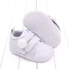 Sıradan Bebek Çocuk Flats Ayakkabı Bebek Yürümeye Başlayan Çocuk Kız Kanatları PU Sneaker Yürüyen kaymaz ayakkabılar yeni doğan çocuk ayakkabısı