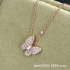 Brand de créateur Van Butterfly Collier en diamant complet pour femmes 18K Gold rose plaquée avec pendentif à chaîne de col Badifonnance avec logo