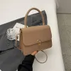 Designer tas handtas Populaire messenger bag Koreaanse retro handtas casual kleine vierkante schoudertas 2024 herfst nieuwe stijl Prachtige en compacte tas