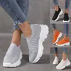 Sapatos casuais fashiona primavera e verão mulheres esportes fundo grosso salto médio vantagem sneaker cunhas femininas para