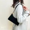 2023 FI Kvinnor Totes axelväskor Vintage Veet Underarm Bag Kvinnlig fast färg Handväska Luxur Designer Ladies Party Bags C25Z#