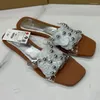 Chaussures décontractées Sandales plates transparentes pour femmes Mode Rivet Design Chaussures Femme 2024 Été Respirant Croix Bout Carré Dames