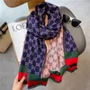 Brand New Designer Foulard en soie Hommes Foulard de luxe Femmes Quatre Saisons Châle Mode Lettre Foulards 180x65cm Emballage de boîte-cadeau exquis en option