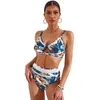 Kvinnors badkläder 2022 Summer Womens New Bikini Tropical Sexig Temptation Split Plant Flower Swimsuit J240330