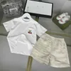 Clássicos bebê fatos de treino verão meninas t-shirt terno crianças roupas de grife tamanho 100-150 cm bordado cereja camiseta e shorts 24mar