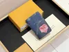 Denim Blue Lettre Unisexe Portefeuille Designer Porte-cartes en peau de vache Portefeuilles Hommes d'affaires Multiples fentes pour cartes Pochette Marque de luxe Femmes Co Ajss