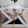 Camino de mesa Yazi bordado flor rosa calado tela Beige borlas mantel decoración del banquete de boda 3 tamaños