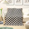 Filtar 125x150 cm Checkerboard Plaid Filt Black and White SOFA TOTLE SPELEURE Retro Chessboard Print Sticked