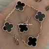 24 Luxury Designer Armband Four Leaf Gräs Hög Version Fem Flower Armband Lucky Flower Rose Gold Double Sided Full Diamond White Fritillaria Non Fading