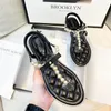 Casual Shoes 2024 Summer Web Celebrity Fairy Style Pearl Flat Beach Slippers Women Wear Fashion Instagram Trend