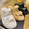 Tasarımcı Sandals Channelle Ayakkabı Kadın Kristal Buzağı Deri Sıradan Ayakkabı Kapitone Yaz Tasarımcı Ayakkabı Platformu Flats Sandal En Kalite Siyah Boyut 35-40